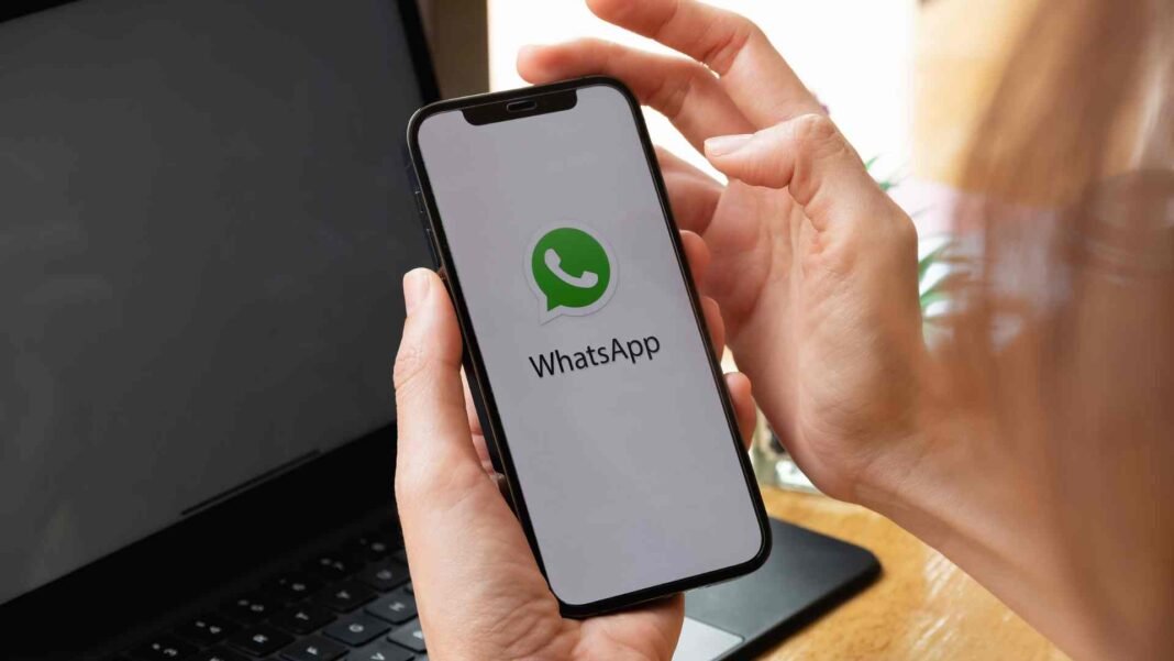 Book Dubai Taxi on whatsapp