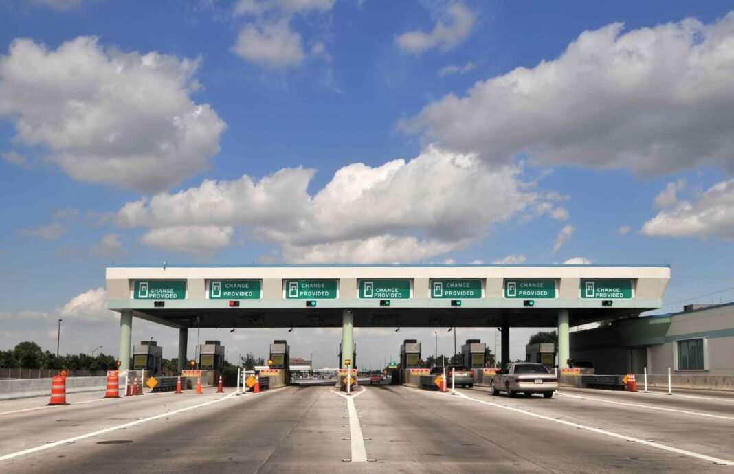 The Dubai toll-gate operator