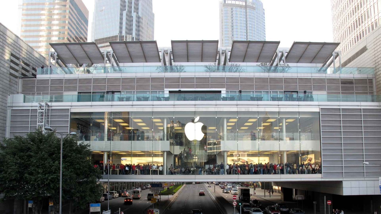 Apple Confirms Online and Physical Stores in Saudi Arabia