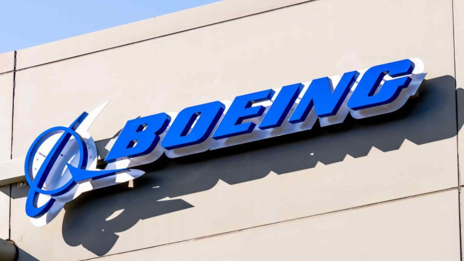 Boeing Adjusts Job Cuts