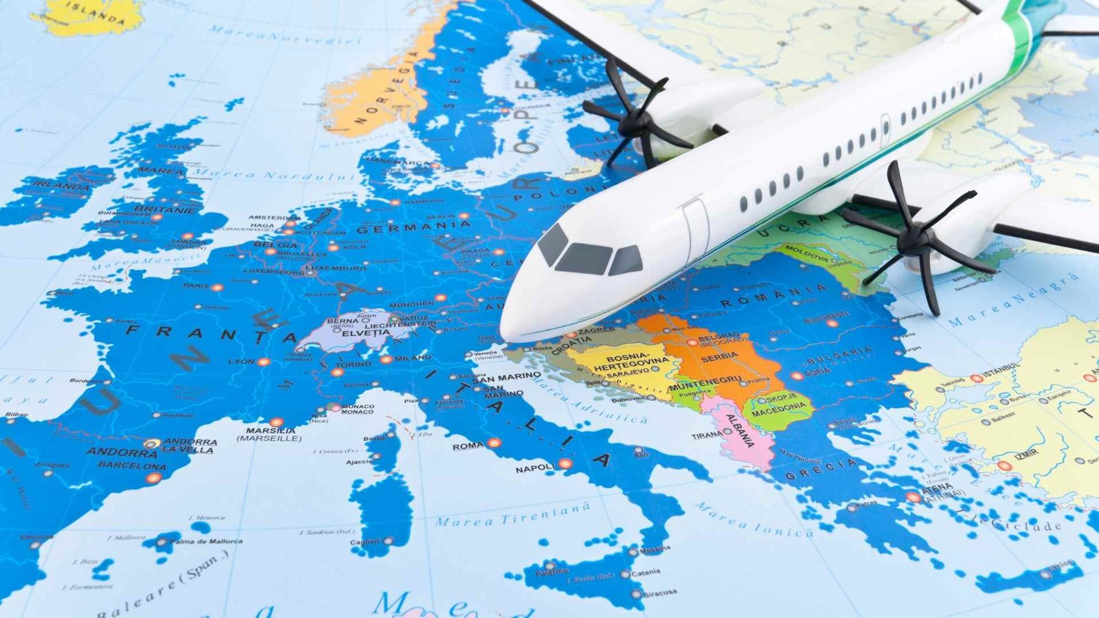 Why Air Travel Will Remain Expensive in 2025