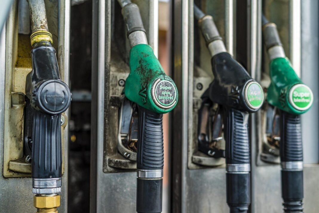 UAE Announces November 2025 Petrol Prices