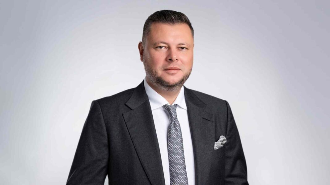 Dmitriy Starovoitov