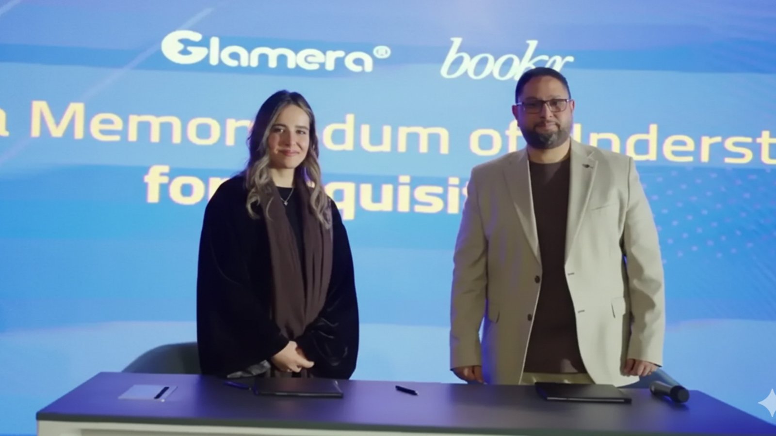 Glamera acquires Bookr