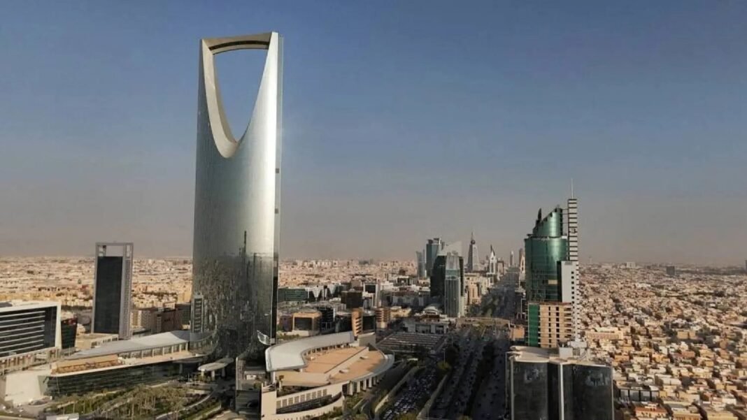 Saudi Arabia’s Economy Gets IMF Boost to 4.5% Growth